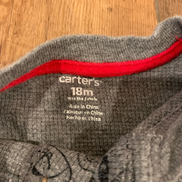 Carter’s Bundle of Three Long Sleeve Onesies, 18 months - Picture 12 of 12